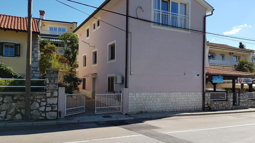 Apartman Sevilya Kostrena Extérieur photo